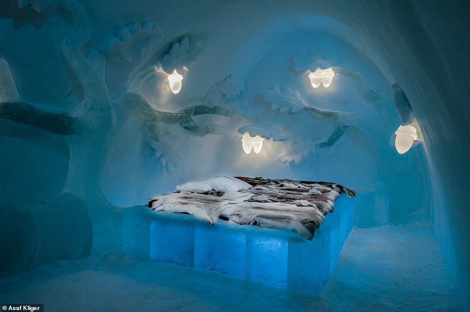 Ледяной отель в Швеции